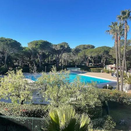 Bel Appartement Vue Sur Piscine 1 Chambre Fermee Et 1 Espace Cabine Saint-Raphaël Exteriér fotografie