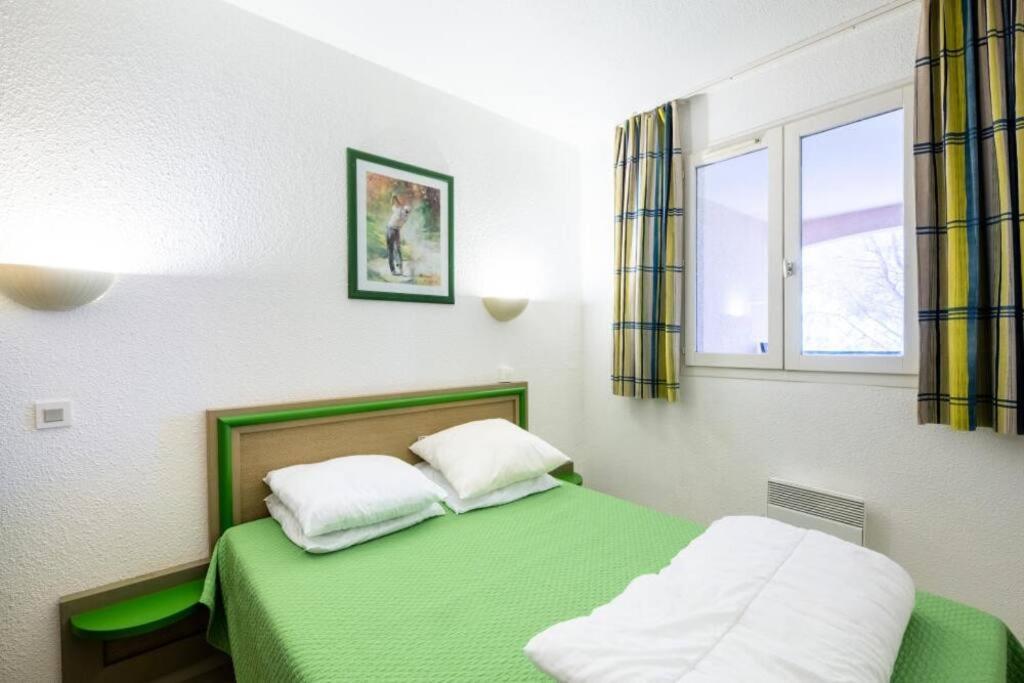 Bel Appartement Vue Sur Piscine 1 Chambre Fermee Et 1 Espace Cabine Saint-Raphaël Exteriér fotografie
